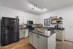 539 E Bradstock Way, San Tan Valley, AZ 85140 - Photo 11