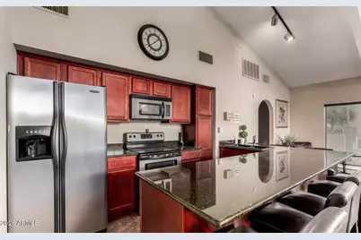 3825 E Camelback Road #126, Phoenix, AZ 85018 - Photo 25