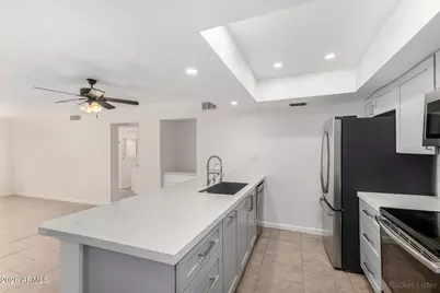 1920 W Lindner Avenue #207, Mesa, AZ 85202 - Photo 9