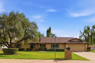 221 W Butler Dr, Phoenix, AZ 85021 - Photo 1