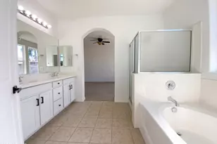 3643 E Meadow Lark Way, San Tan Valley, AZ 85140 - Photo 9