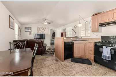 7807 E Main Street #E-38, Mesa, AZ 85207 - Photo 9