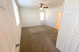 10788 W Bronco Trail, Peoria, AZ 85383 - Photo 17