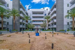 945 E Playa Del Norte Dr, Tempe, AZ 85288 - Photo 23