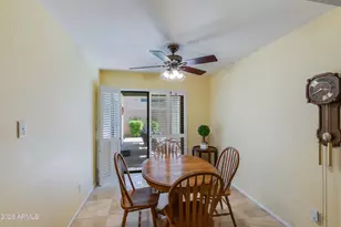 2505 E Denton Ln, Phoenix, AZ 85016 - Photo 15