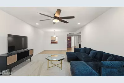 8301 N 21st Drive #F102, Phoenix, AZ 85021 - Photo 9