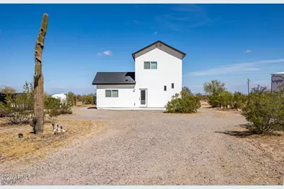 333 S Picket Drive, Maricopa, AZ 85139 - Photo 11