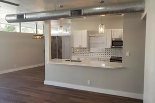 301 W Medlock Dr, Phoenix, AZ 85013 - Photo 9