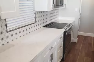 301 W Medlock Dr, Phoenix, AZ 85013 - Photo 5