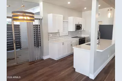 301 W Medlock Drive #Apt A1, Phoenix, AZ 85013 - Photo 3