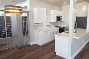 301 W Medlock Dr, Phoenix, AZ 85013 - Photo 3