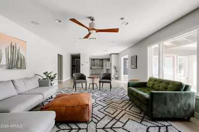 813 W Gleneagles Drive, Phoenix, AZ 85023 - Photo 27