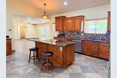 6241 N 186th Avenue, Waddell, AZ 85355 - Photo 9
