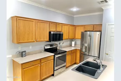 9826 E Flossmoor Circle, Mesa, AZ 85208 - Photo 11
