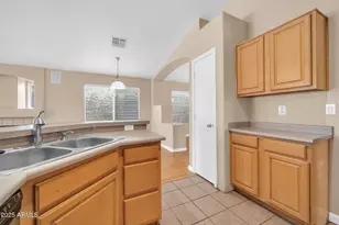 8544 W Cherry Hills Dr, Peoria, AZ 85345 - Photo 13