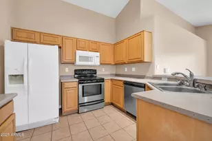 8544 W Cherry Hills Dr, Peoria, AZ 85345 - Photo 15