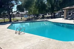 1025 W Malibu Dr, Tempe, AZ 85282 - Photo 1