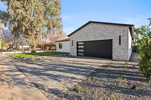 4107 E Avalon Dr, Phoenix, AZ 85018 - Photo 3