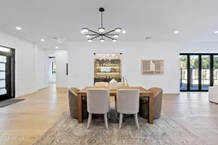 4107 E Avalon Dr, Phoenix, AZ 85018 - Photo 13