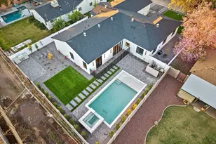 4107 E Avalon Dr, Phoenix, AZ 85018 - Photo 59