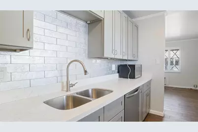 3426 N Miller Road #Apt 5, Scottsdale, AZ 85251 - Photo 1