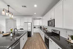 17834 W Thistle Landing Dr, Goodyear, AZ 85338 - Photo 13