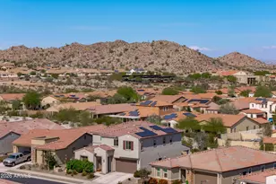 17834 W Thistle Landing Dr, Goodyear, AZ 85338 - Photo 3