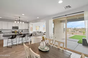 17834 W Thistle Landing Dr, Goodyear, AZ 85338 - Photo 9