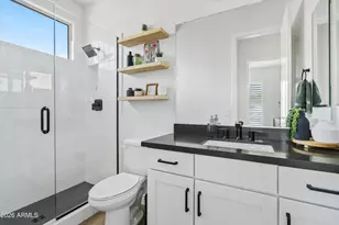 2562 E Clark Dr, Gilbert, AZ 85297 - Photo 29