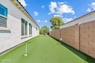 2562 E Clark Dr, Gilbert, AZ 85297 - Photo 5