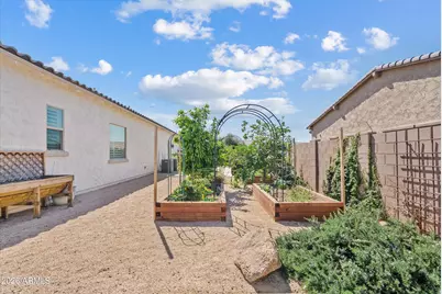 2562 E Clark Drive, Gilbert, AZ 85297 - Photo 39