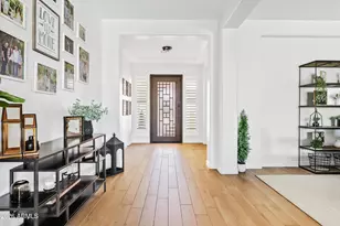 2562 E Clark Dr, Gilbert, AZ 85297 - Photo 9