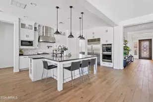 2562 E Clark Dr, Gilbert, AZ 85297 - Photo 3