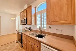 201 S Greenfield Rd, Mesa, AZ 85206 - Photo 13