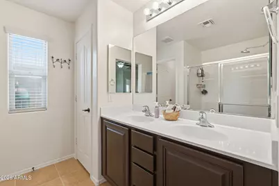 18374 W Surprise Farms Loop N, Surprise, AZ 85388 - Photo 29