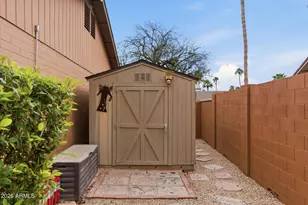 10578 E Mercer Ln, Scottsdale, AZ 85259 - Photo 27