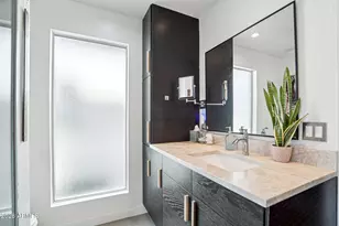 3336 E Hatcher Rd, Phoenix, AZ 85028 - Photo 15