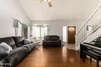 842 E Manor Drive, Chandler, AZ 85225 - Photo 9