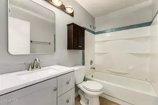 842 E Manor Dr, Chandler, AZ 85225 - Photo 19