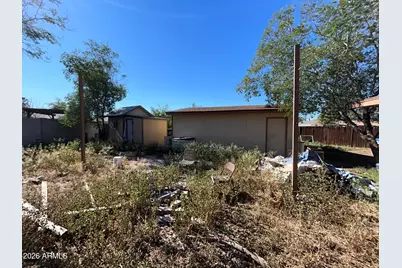 7949 W Montecito Avenue, Phoenix, AZ 85033 - Photo 19