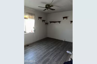 7949 W Montecito Avenue, Phoenix, AZ 85033 - Photo 9