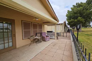 650 N Hawes Rd, Mesa, AZ 85207 - Photo 25