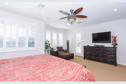 747 E Charlevoix Avenue, Gilbert, AZ 85297 - Photo 39