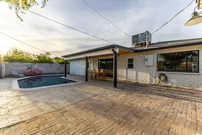 8335 E Weldon Avenue, Scottsdale, AZ 85251 - Photo 17