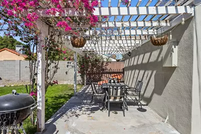 322 W Coronado Road, Phoenix, AZ 85003 - Photo 57