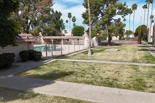 7126 N 19th Ave, Phoenix, AZ 85021 - Photo 19