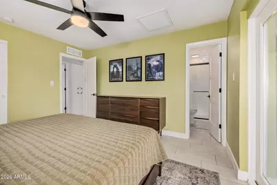 8336 E Montecito Avenue, Scottsdale, AZ 85251 - Photo 15