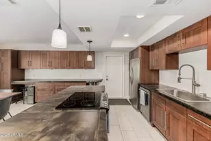 8336 E Montecito Ave, Scottsdale, AZ 85251 - Photo 5