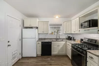 1706 N 17th Avenue, Phoenix, AZ 85007 - Photo 11