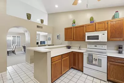 11333 E Poinsettia Drive, Scottsdale, AZ 85259 - Photo 13